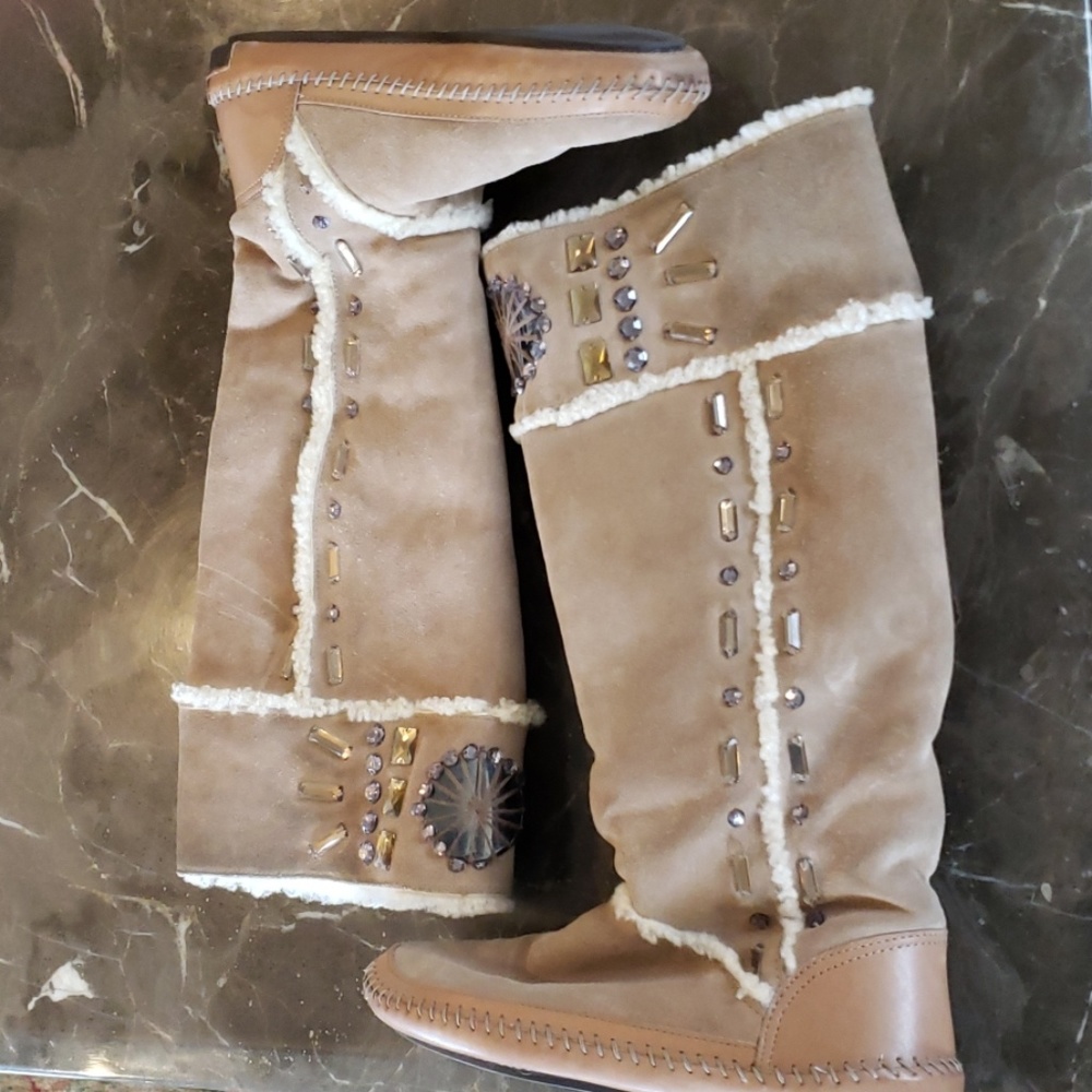 Tory Burch Shearling boots